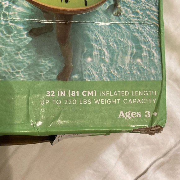 Sloosh 3 pack fruit pool floats - Picture 4 of 6